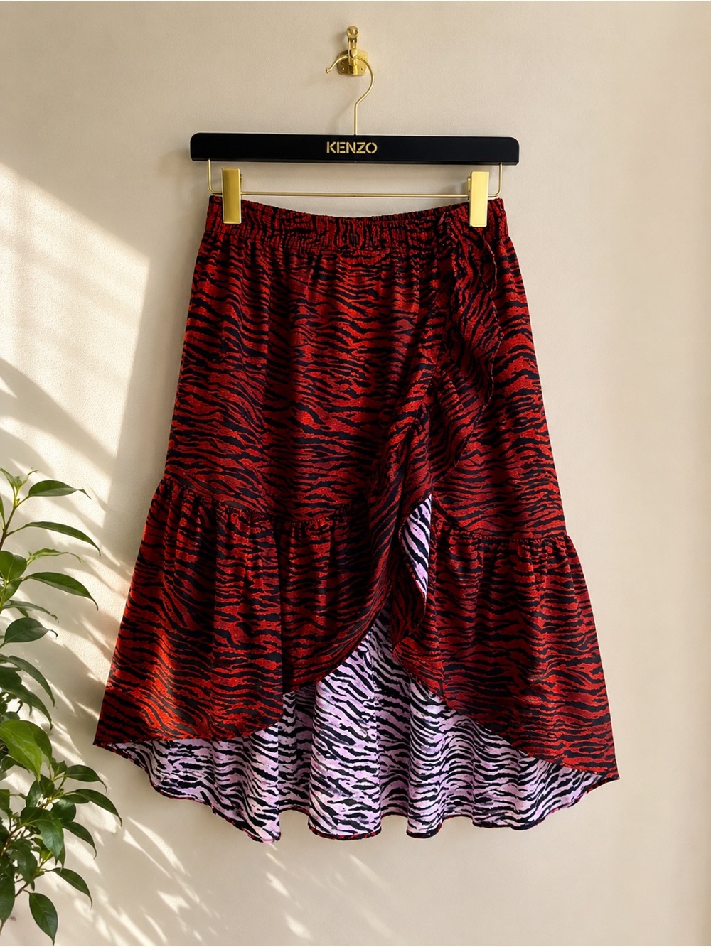 KENZO x H&M Silk Blend Wrap Midi Skirt Tiger Print Ruffle NWOT US 2 Rare - Picture 2 of 9